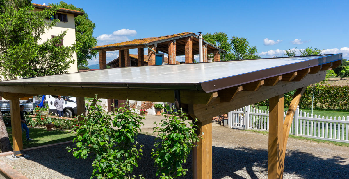 Copertura in PVC per tettoia in legno