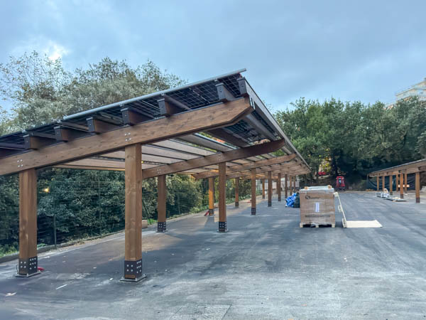 Carport fotovoltaico in legno lamellare design Round