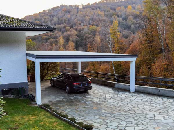 Carport moderno in legno Cube su misura a pianta trapezoidale – CCU2610 Carport moderno in legno Cube su misura a pianta trapezoidale – CCU2610