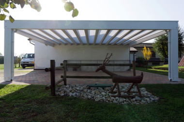 pergola-cube-tetto-piano-policarbonato-compatto-bianco-cup104-800-2.jpg