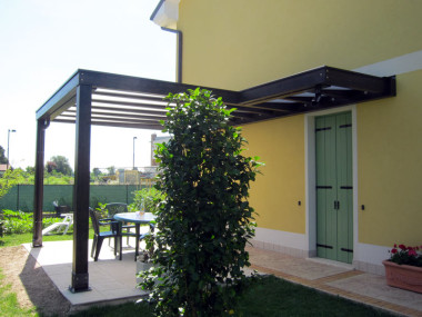 pergola-cube-zona-conviviale-policarbonato-opalino-cup118-800-2.jpg